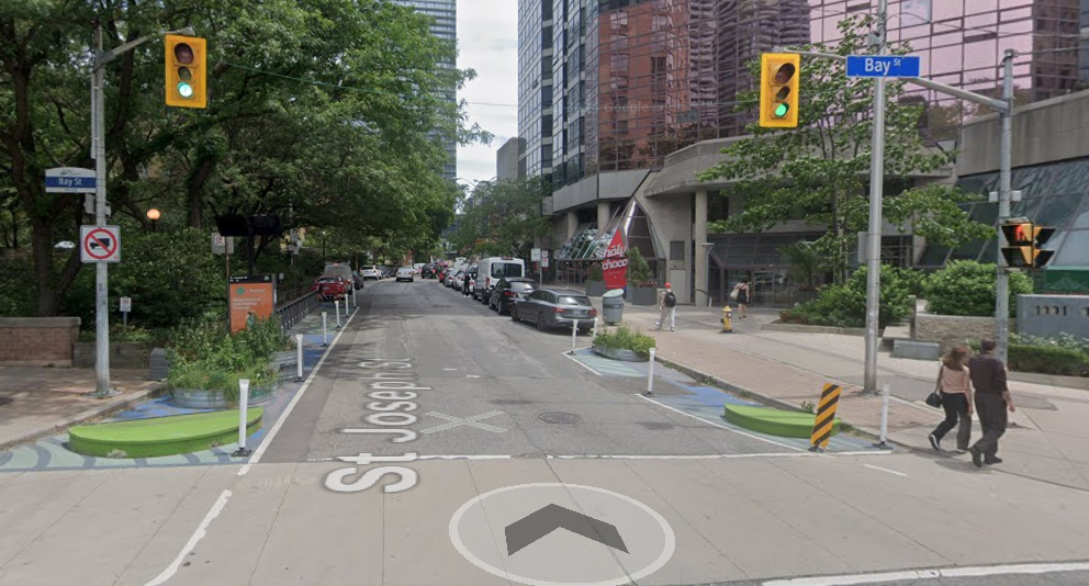 Bay and St. Joseph Bumpouts before reconstruction