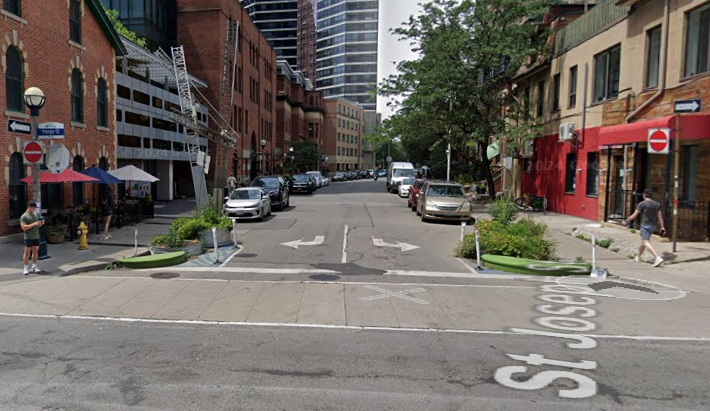 Yonge and St. Joseph Bumpouts before reconstruction 
